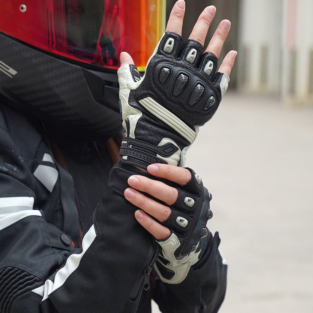 Seibertron Summer Youth Motorcycle Carbon Fiber Anti - Slip Soft Breathable Half - Finger Riding Gloves SPS - 9 - Seibertron