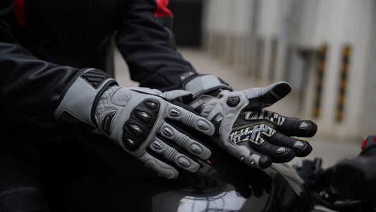 What are CE-approved gloves?