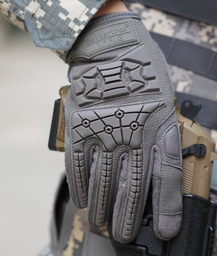 Specialized airsoft and paintball gloves with rubber knuckles