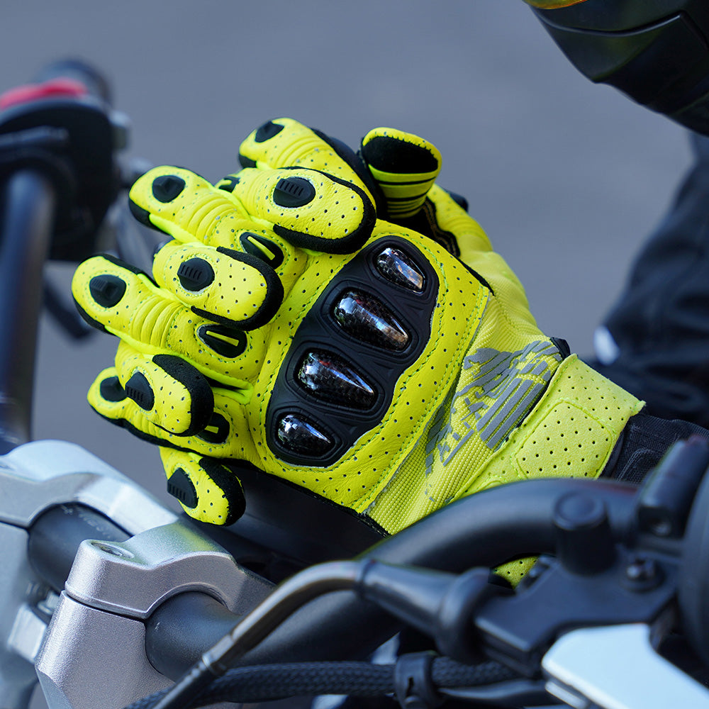 Guanti moto estivi in pelle traspirante