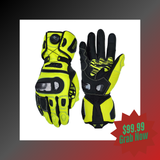 Motorcycle gloves with carbon fiber protection