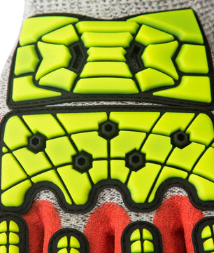 Men’s winter gloves with waterproof protection