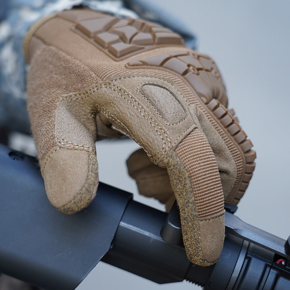 Full-finger protective gloves for airsoft and paintball enthusiasts