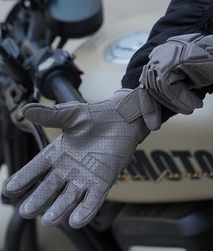 Seibertron成人或青少年S.O.L.A.G运动户外防水全指及半指触屏手套