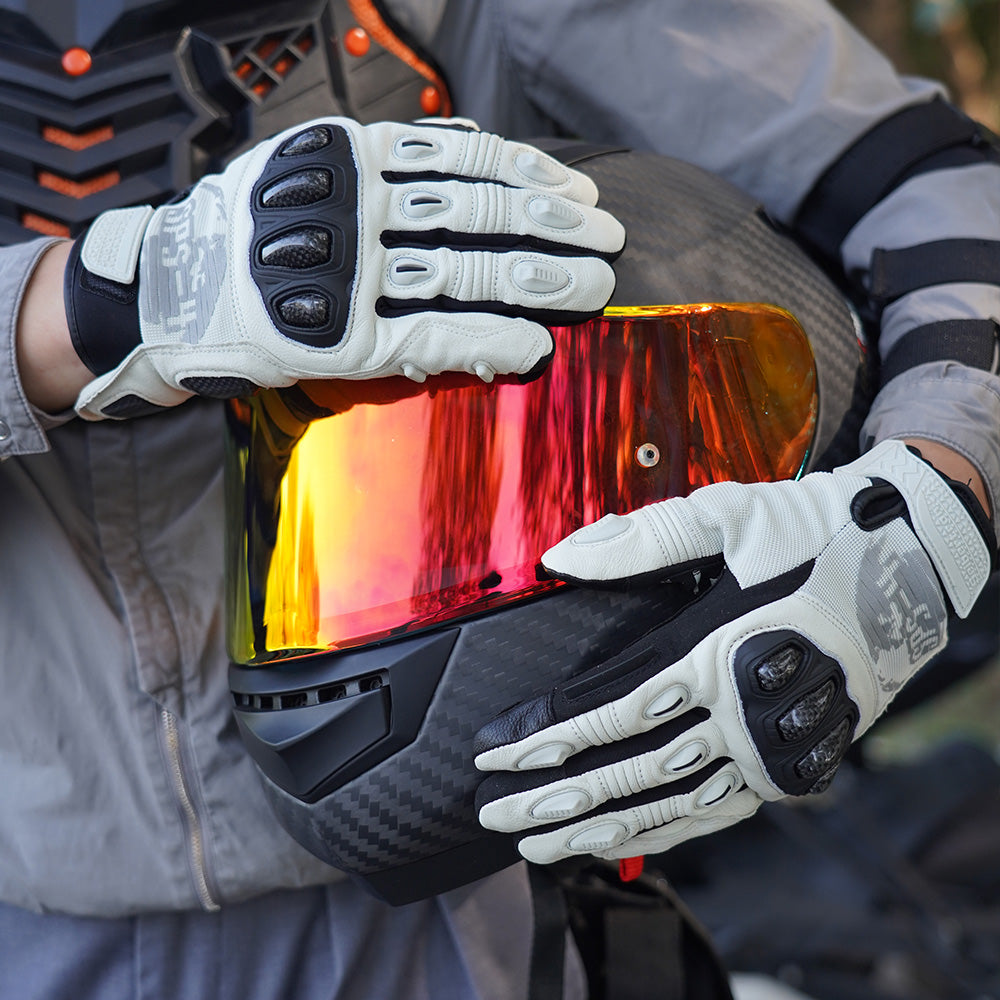 Bike riding gloves designed for cold weather conditions
