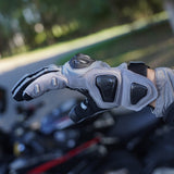 color:Grey | batch:sps4-scenes-20260716 | role:scene-02 | Seibertron SPS-4 winter rainproof motorcycle gloves grey riding scene 02