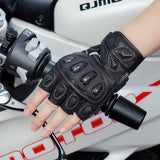 seibertron-gallery:sps7h-scene-color-groups-20260721 | product:8847662776510 | color:Black | slot:3 | Seibertron SPS-7H Black half-finger motorcycle gloves scene image 3