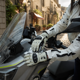 batch:sps7w-gallery-20260716 | role:lifestyle-01 | Seibertron SPS-7W waterproof motorcycle riding gloves lifestyle image