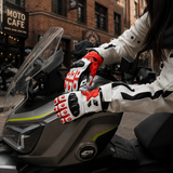 batch:sps7w-gallery-20260716 | role:lifestyle-02 | Seibertron SPS-7W waterproof motorcycle riding gloves lifestyle image