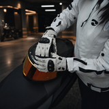batch:sps7w-gallery-20260716 | role:lifestyle-11 | Seibertron SPS-7W waterproof motorcycle riding gloves lifestyle image